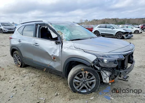 2023 Kia Seltos S z USA, uszkodzony, nr VIN KNDEU2AA1P7455809